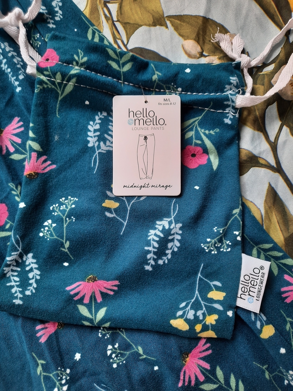 Hello Mello Women’s Midnight Mirage Wide-Leg Pajama Pants - Picture 2 of 6